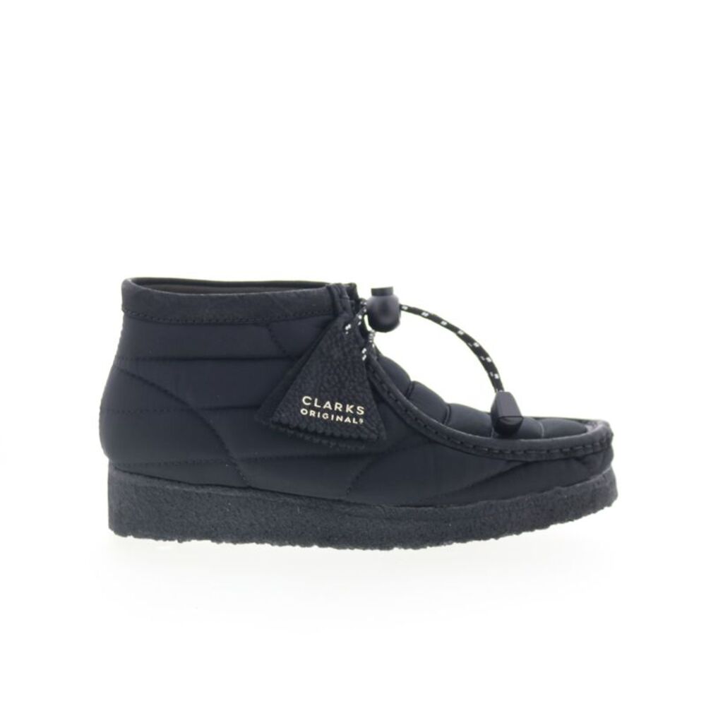 Clarks Womens Wallabee Boot Black Boots (NWT)